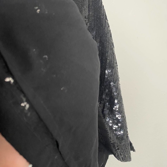 L'AGENCE Jane Sequin Zebra V Neck Tank Top Blouse NWOT XS - Picture 5 of 5